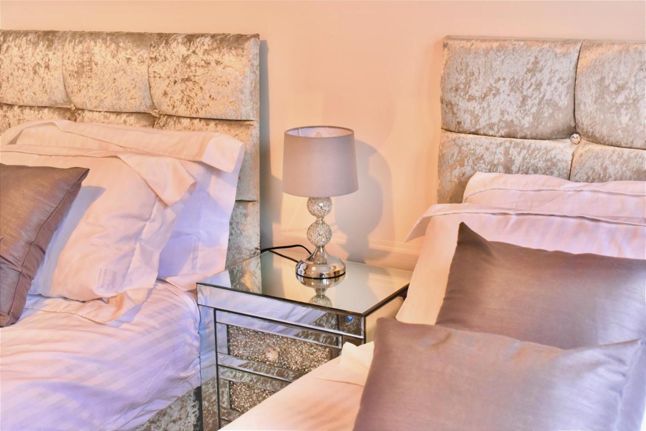 Exec 2Bed 2Bath Serviced Apartment Balcony Parking Milton Keynes Esterno foto